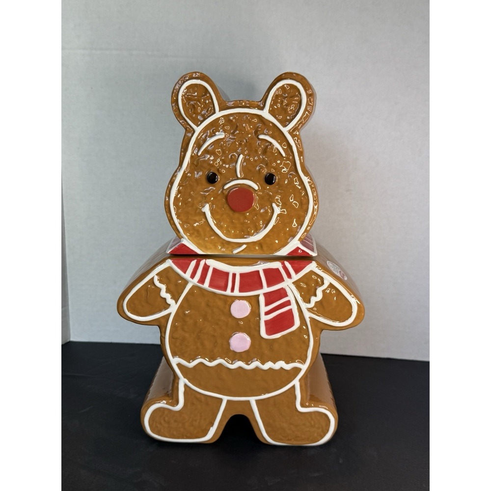 Viral Disney Winnie the Pooh Gingerbread Cookie Jar Christmas Canister HTF